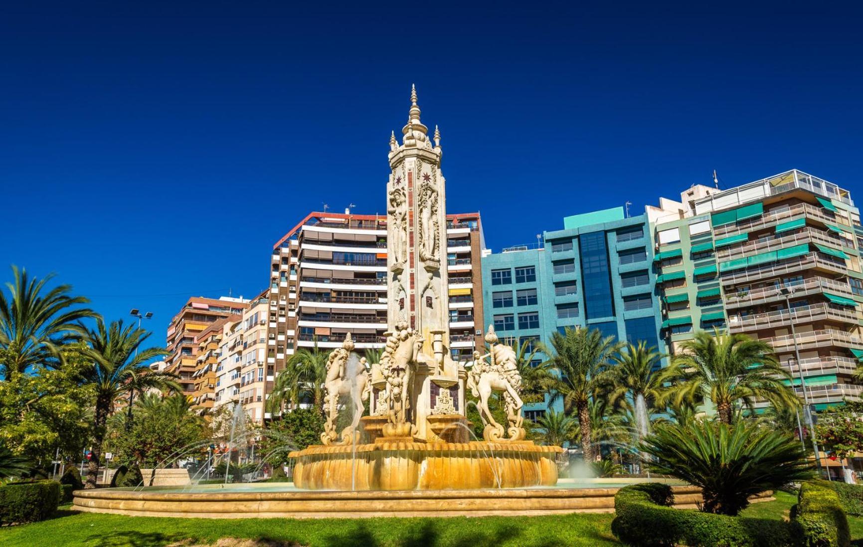 Alicante Colorful Penthouse Center 5A Eksteriør billede